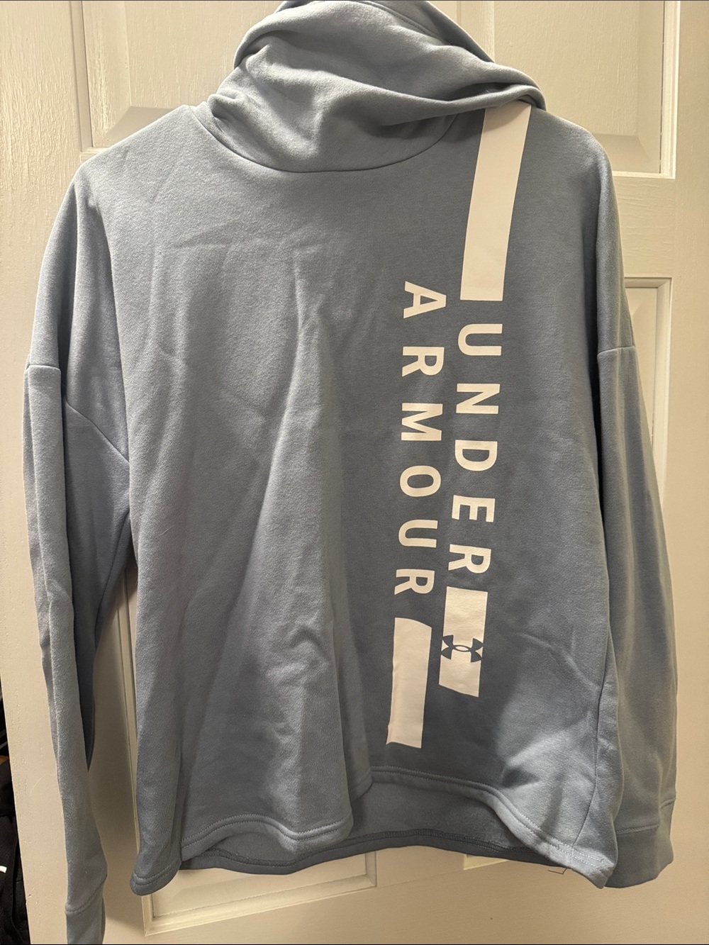 Under Armour women’s Light Blue Logo Pullover Hoodie